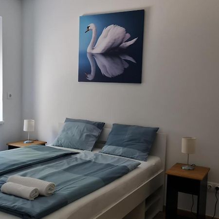 Swan Apartman - Keszthely Exteriör bild