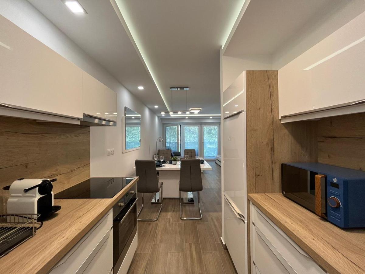 Swan Apartman - Keszthely Exteriör bild