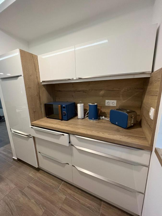 Swan Apartman - Keszthely Exteriör bild